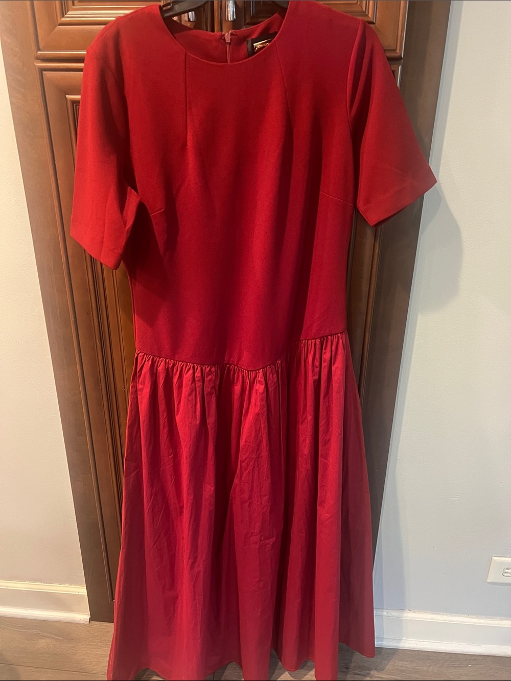 Alexia Admor Red Short-Sleeve Drop-Waist Midi Dress